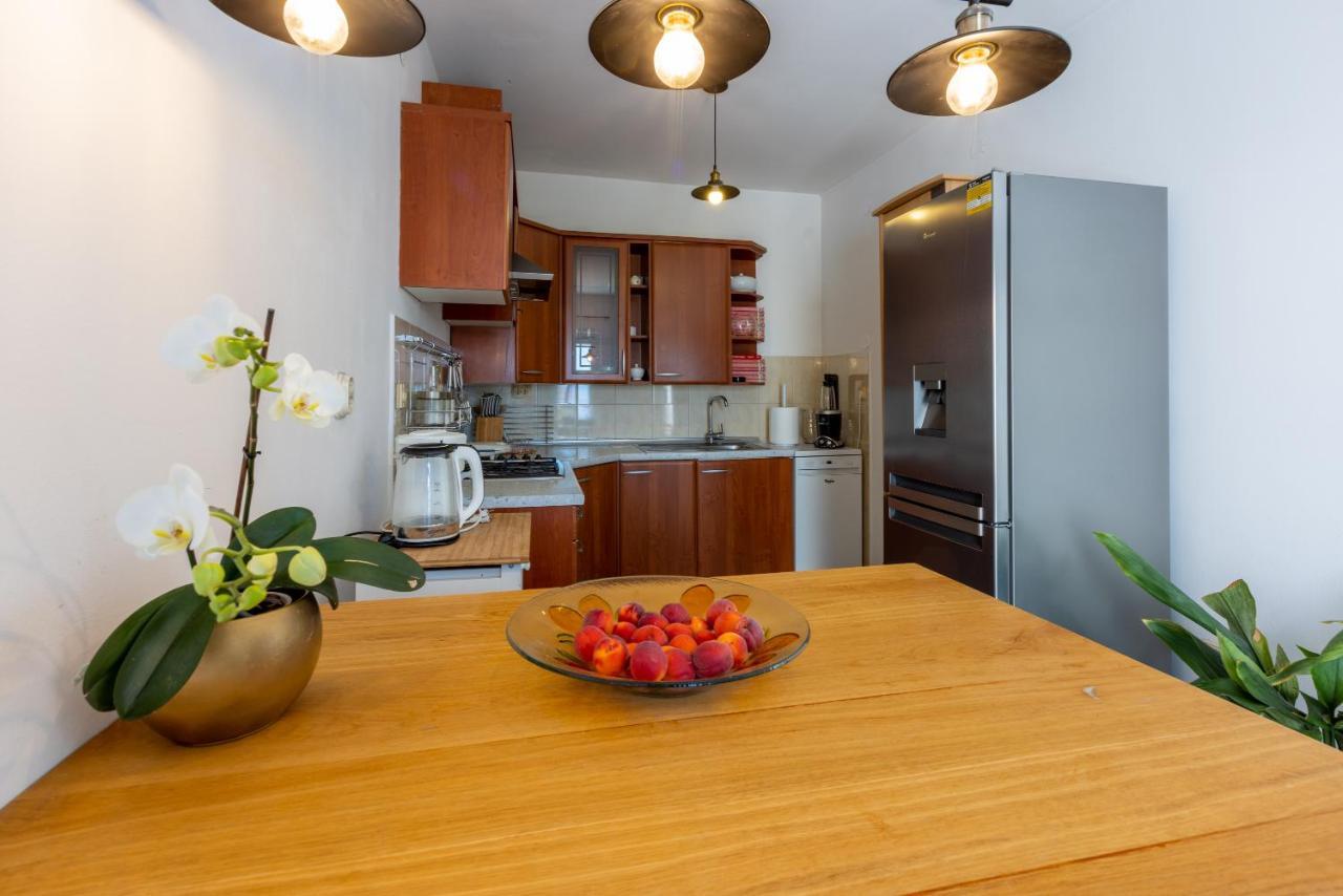 Apartments Marija Crikvenica Bagian luar foto